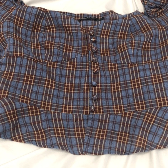 NASTY GAL FLANNEL LONG SLEEVE CROP - Picture 3 of 5